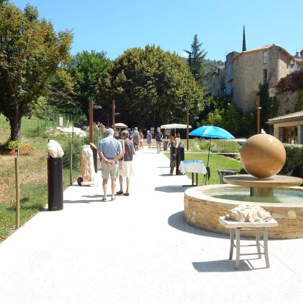 Les Peintres Dans La Rue à Mollans Sur Ouvèze : Expositions Passées